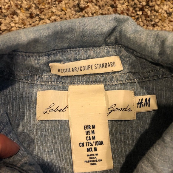 H&M Light Wash Jean Button Down - Picture 3 of 4